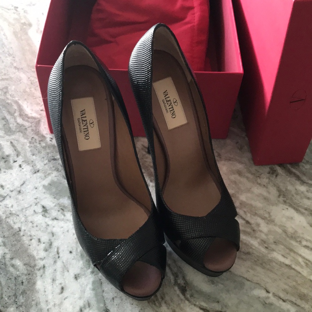 Authentic Valentino heels
